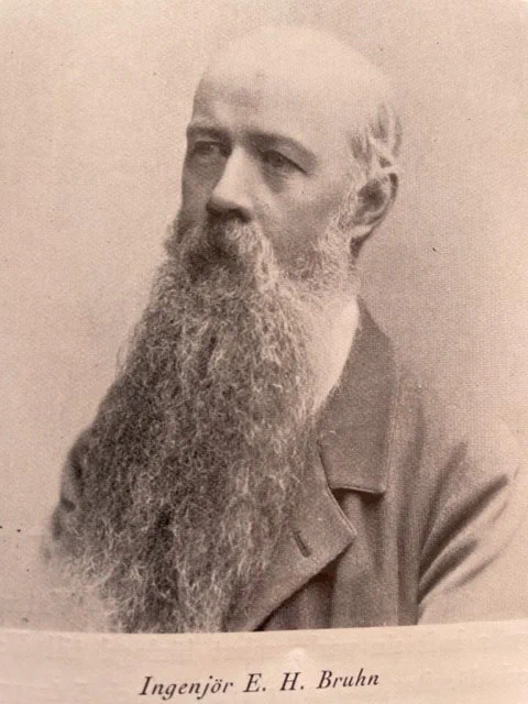 1878